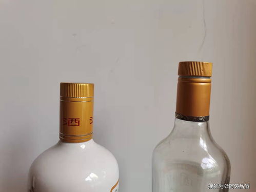 白酒瓶口設計的多維解析 實用與美學的平衡